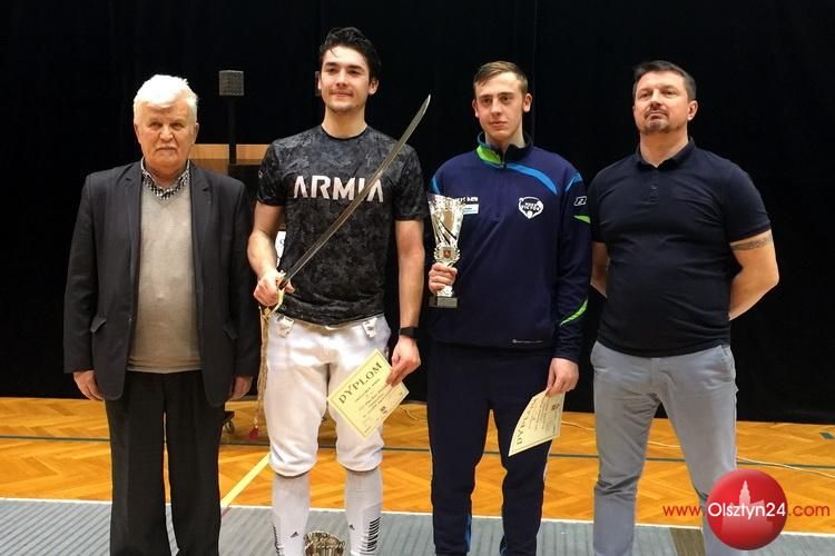 Cezary Białecki wywalczył udział w Mistrzostwach Europy Juniorów w szabli