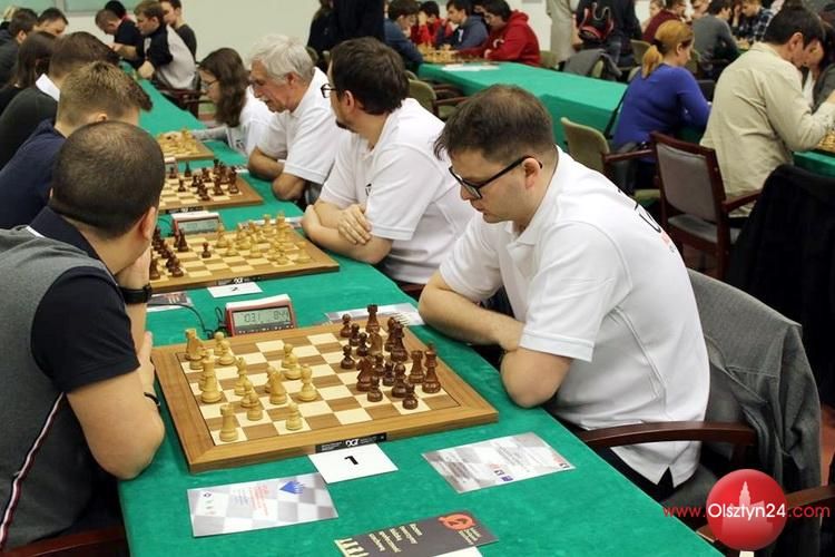 Olsztyńscy szachiści wrócili ze Zgierza z tarczą