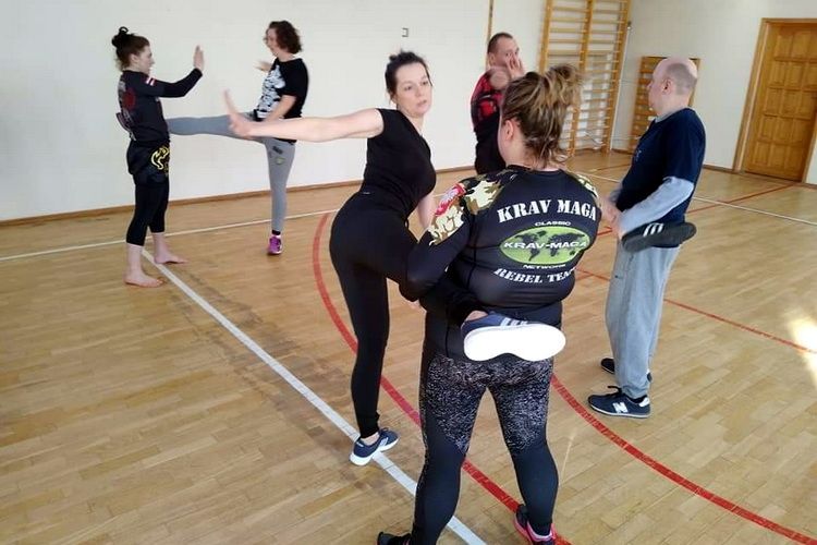 Zawodnicy Rebel Team Krav Maga poznawali tajniki Muai Thai 