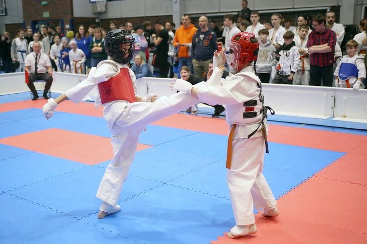 Zawodniczka Olsztyńskiego Klubu Kyokushin Karate zdobyła wicemistrzostwo Polski młodzieżowców
