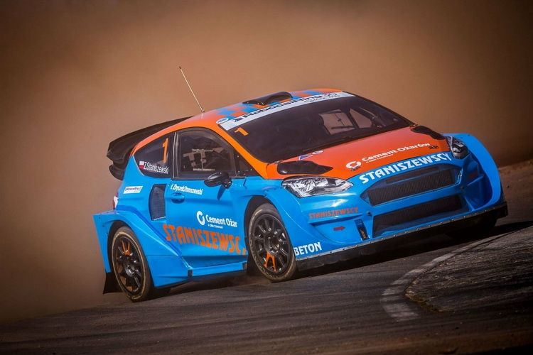 Zbigniew Staniszewski po raz pierwszy zwyciężył rundę FIA CEZ rallycross w Mariapocs
