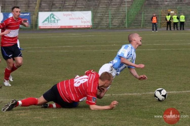 Eduardo wygrywa derby!