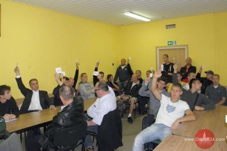OKS bez zarządu, za to (być może) z nową nazwą