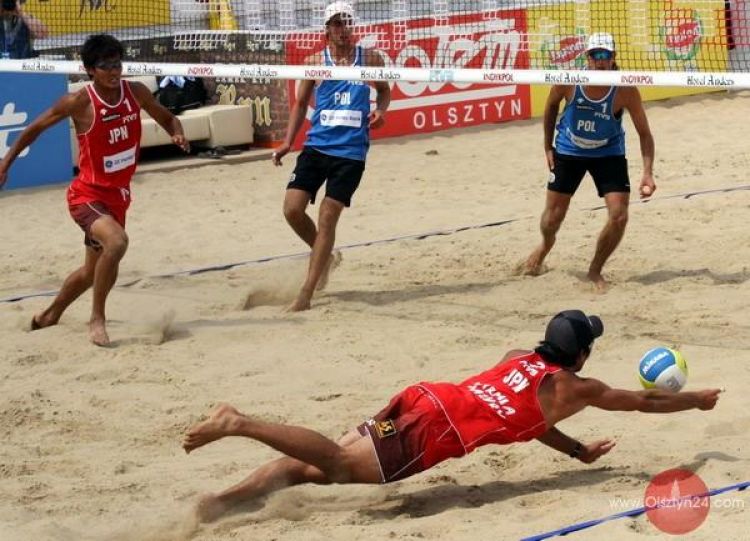 Urban i Wiatr pomściły koleżanki 