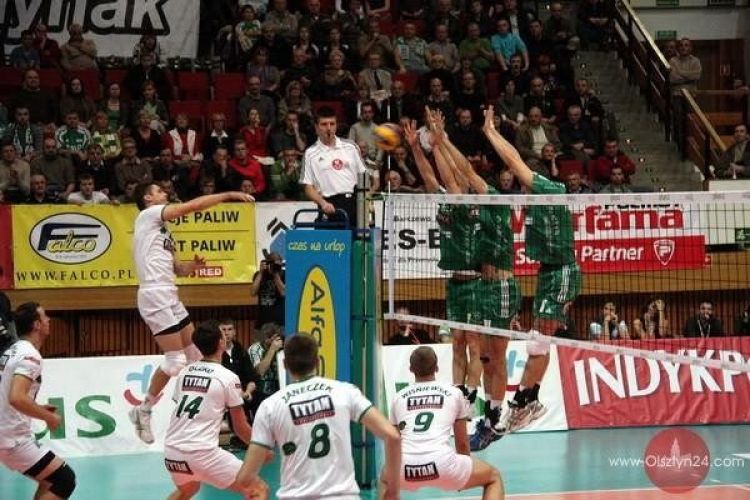 Akademickie starcie dla stolicy