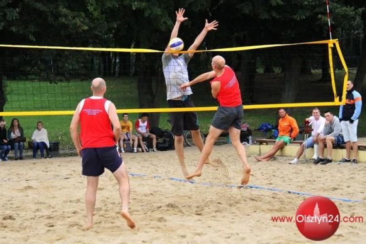 Siatkarskie turnieje na olsztyńskiej plaży