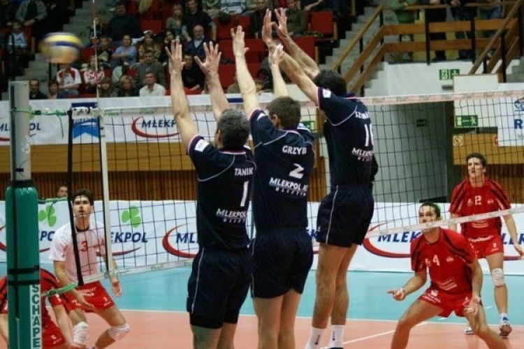AZS wraca do gry!