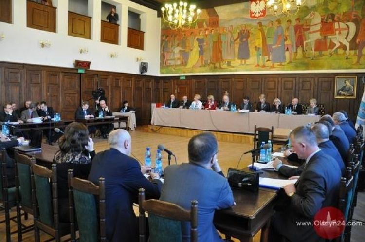 Budżetowy mostek niezgody