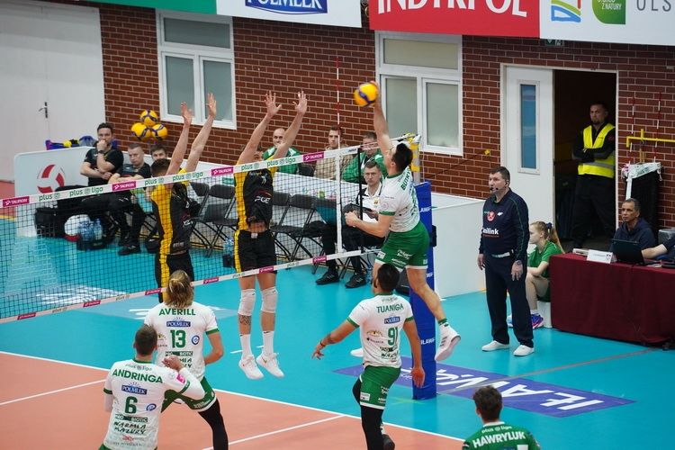 Mikołajkowa wygrana Indykpolu AZS z PGE Skrą