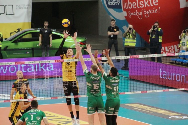 Porażka na rozpoczęcie roku