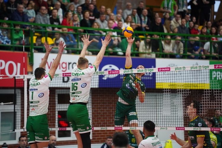 Zielona Armia wygrywa z Jurajskimi Rycerzami