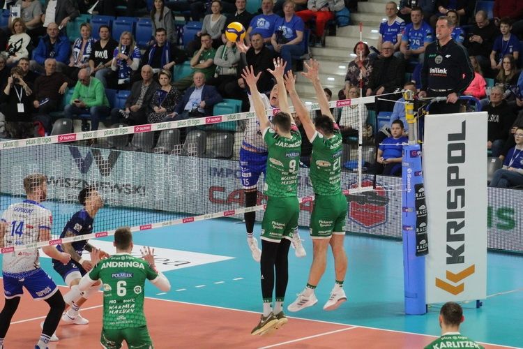 Wyjazdowe zwycięstwo Zielonej Armii