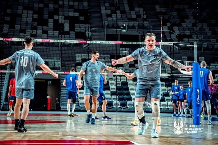 Sukces na parkiecie. Podium dla terytorialsów z 4. WMBOT