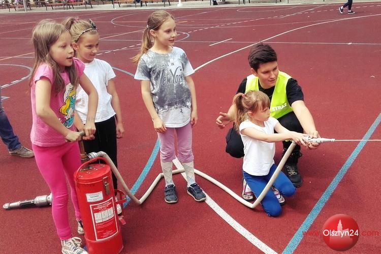 Uczniowie z „Dwójki” odkrywali w sobie strażaka-ratownika