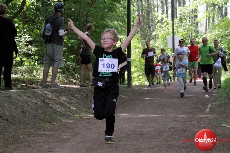 Dziewięćdziesiąt tysięcy dla szpitali wybiegali biegacze i wyjeździli rowerzyści